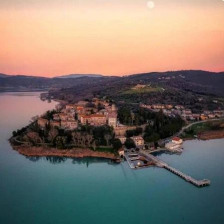Il Borgo Antico Villa Monte del Lago ภายนอก รูปภาพ