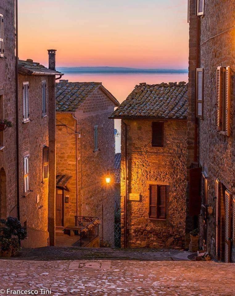 Il Borgo Antico Villa Monte del Lago ภายนอก รูปภาพ